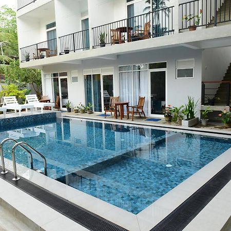 Di Sicuro Tourist Inn Hikkaduwa Exterior photo